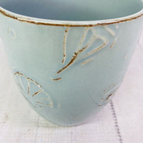 Thomson Pottery CAPE COD Embossed Seashells Stoneware 10.5oz 4"T Cups Mugs Set 2 - Picture 12 of 15